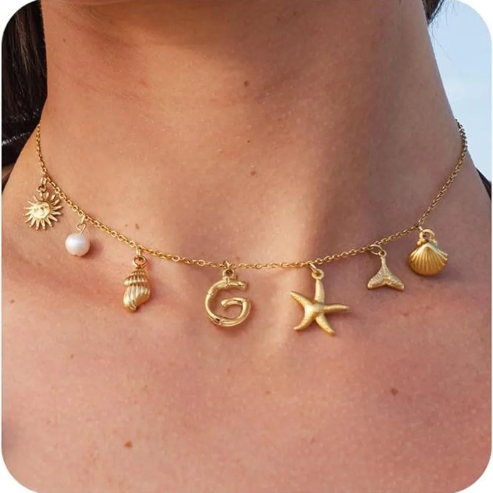 Collar con dije de Côte d'Or