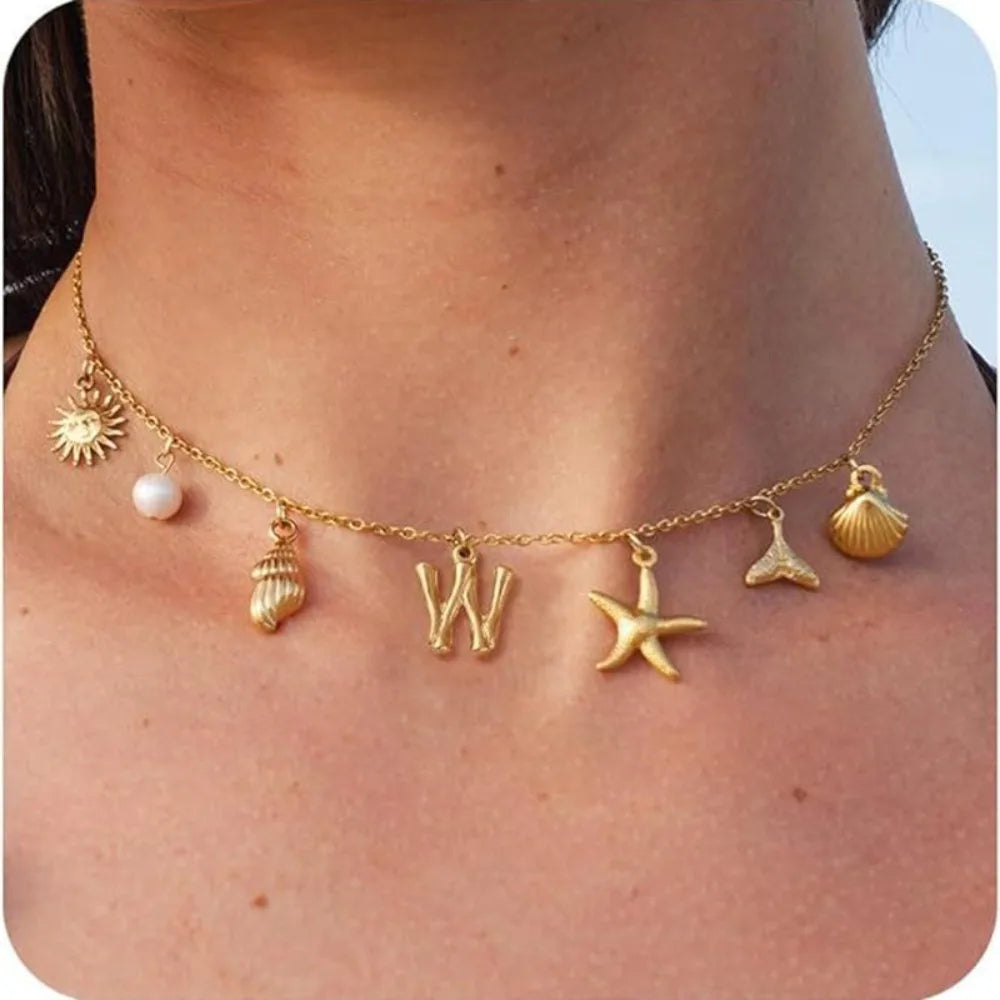 Collar con dije de Côte d'Or